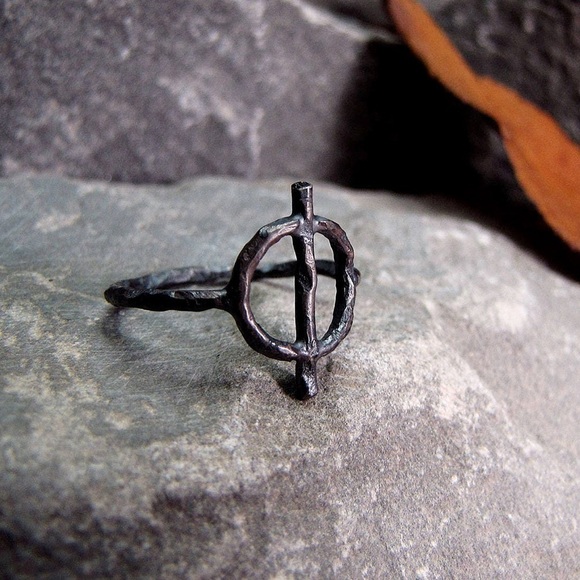 Alchemy SALT Symbol Handmade Artisan Solid Sterling Silver Alchemist Ring - Picture 3 of 6